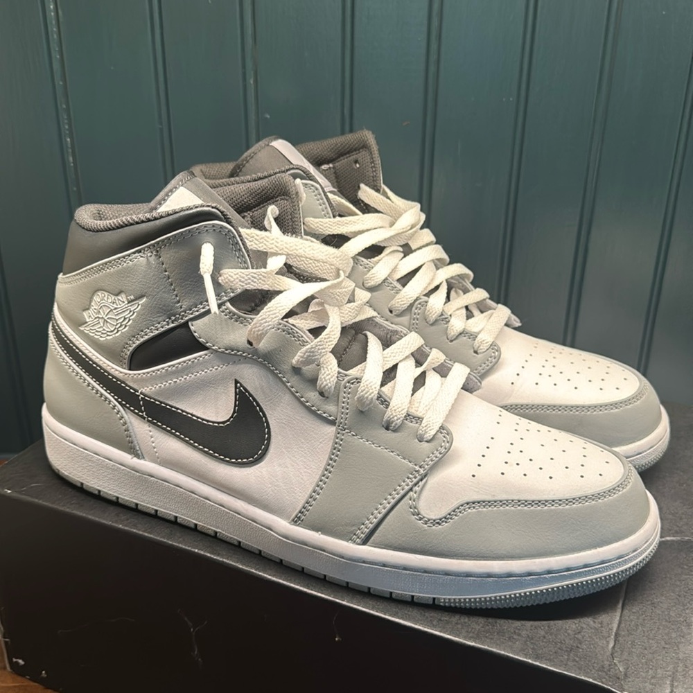 Nike Air Jordan 1 Mid Light Smoke Gray White Shoes